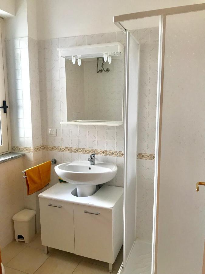 San Rocco One Bed Apartments 4A1 9 Isca sullo Ionio Buitenkant foto