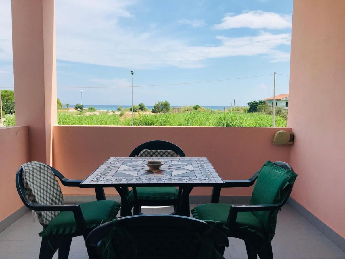 San Rocco One Bed Apartments 4A1 9 Isca sullo Ionio Buitenkant foto