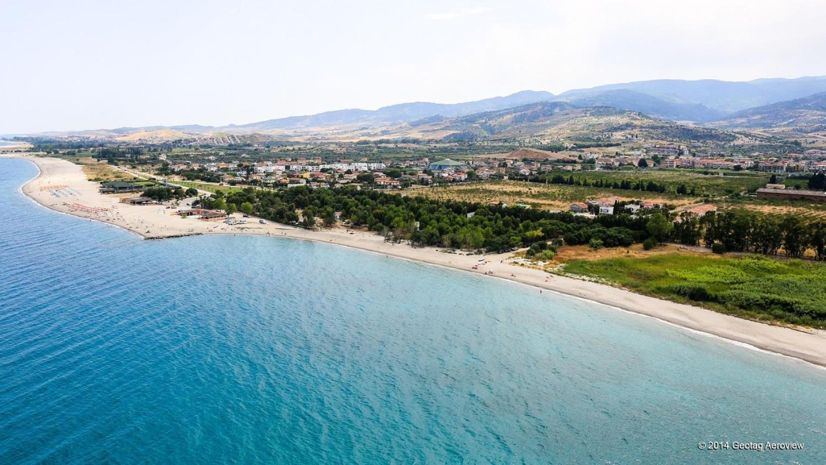 San Rocco One Bed Apartments 4A1 9 Isca sullo Ionio Buitenkant foto